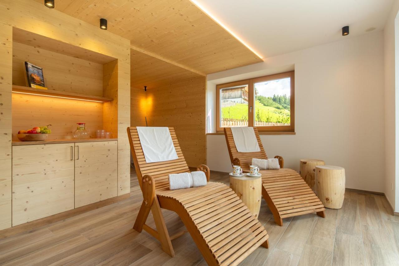 Declara B&B And Apartaments Colfosco Eksteriør bilde