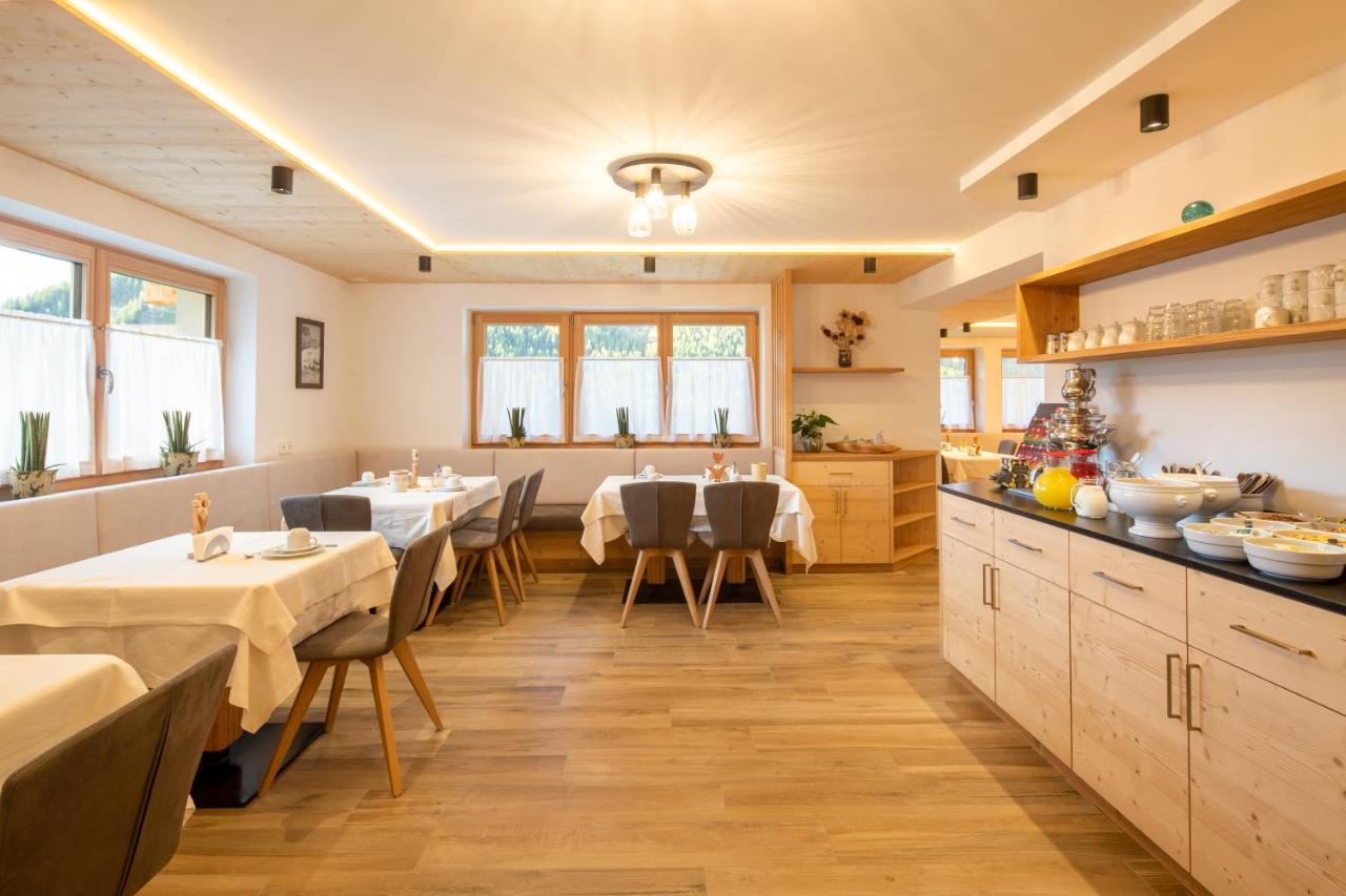 Declara B&B And Apartaments Colfosco Eksteriør bilde